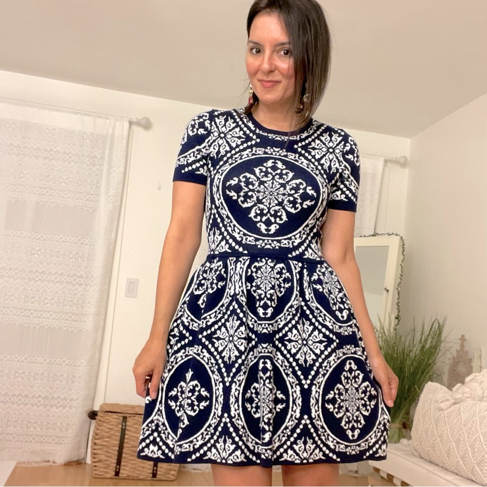 Romeo and Juliet Navy Blue and White Knit Dress